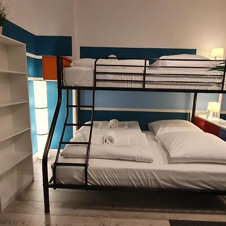 Central Lichtenberger Apartment For 6 People Berlin Kültér fotó