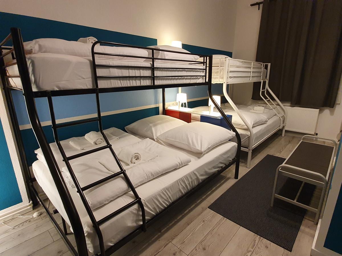 Central Lichtenberger Apartment For 6 People Berlin Kültér fotó