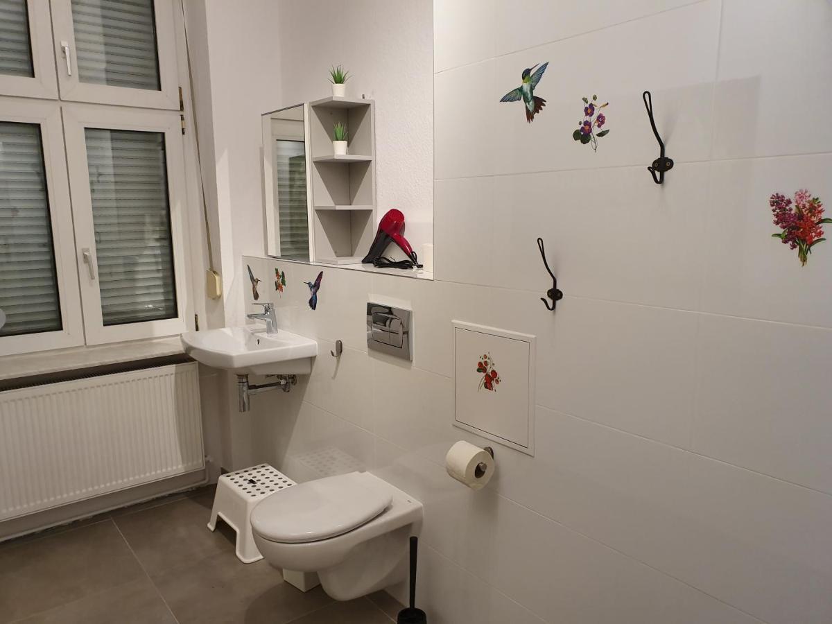 Central Lichtenberger Apartment For 6 People Berlin Kültér fotó